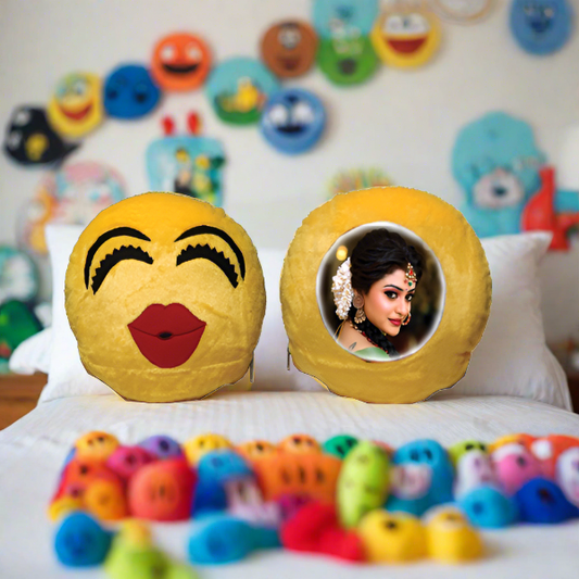 SMS  KISS SMILEY EMOJI PILLOW